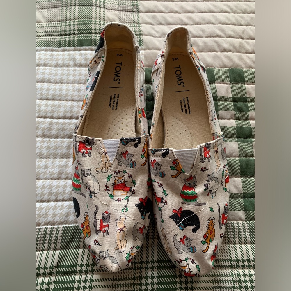 TOMS CAT SHOES